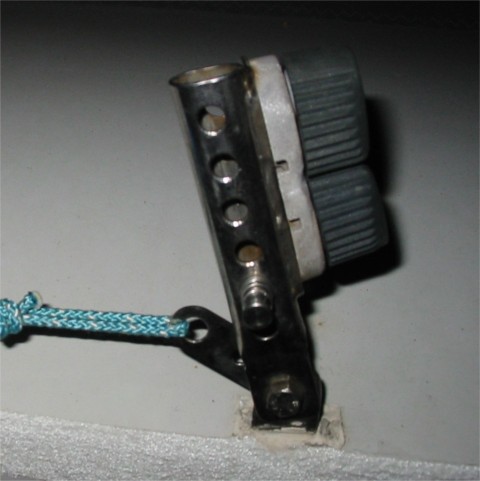 Attached picture 8486-T sideshroud w cleat small.jpg
